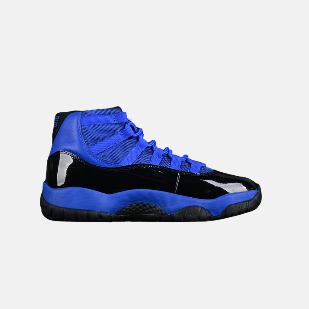 NIKE AIR JORDAN 11