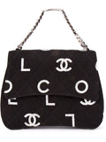 Pre-OwnedCHANEL Pre-Ownedlogo print quilted tote