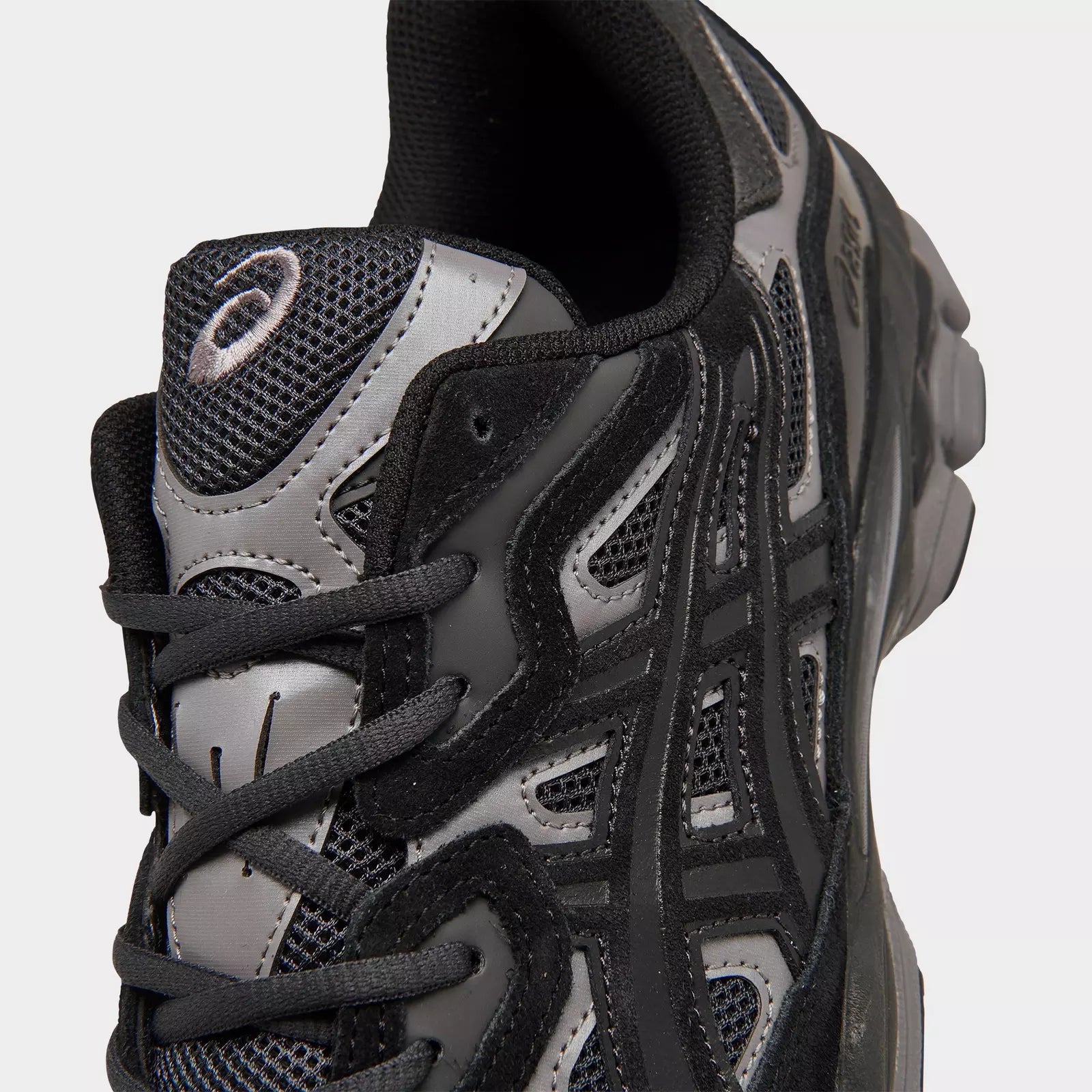 Men's ASICS GEL-NYC Casual Shoes