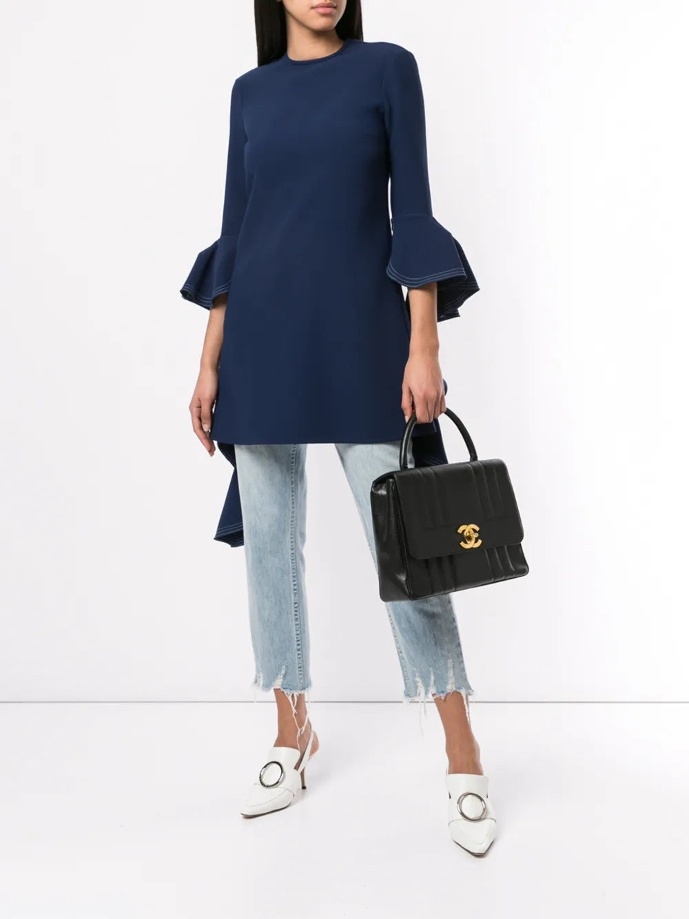 Pre-OwnedCHANEL Pre-Ownedcaviar skin Mademoiselle stitch handbag
