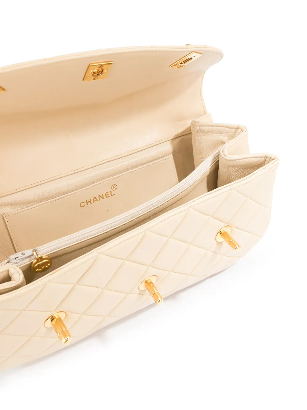 Pre-OwnedCHANEL Pre-Owned1991-1994 CC quilted clutch bag