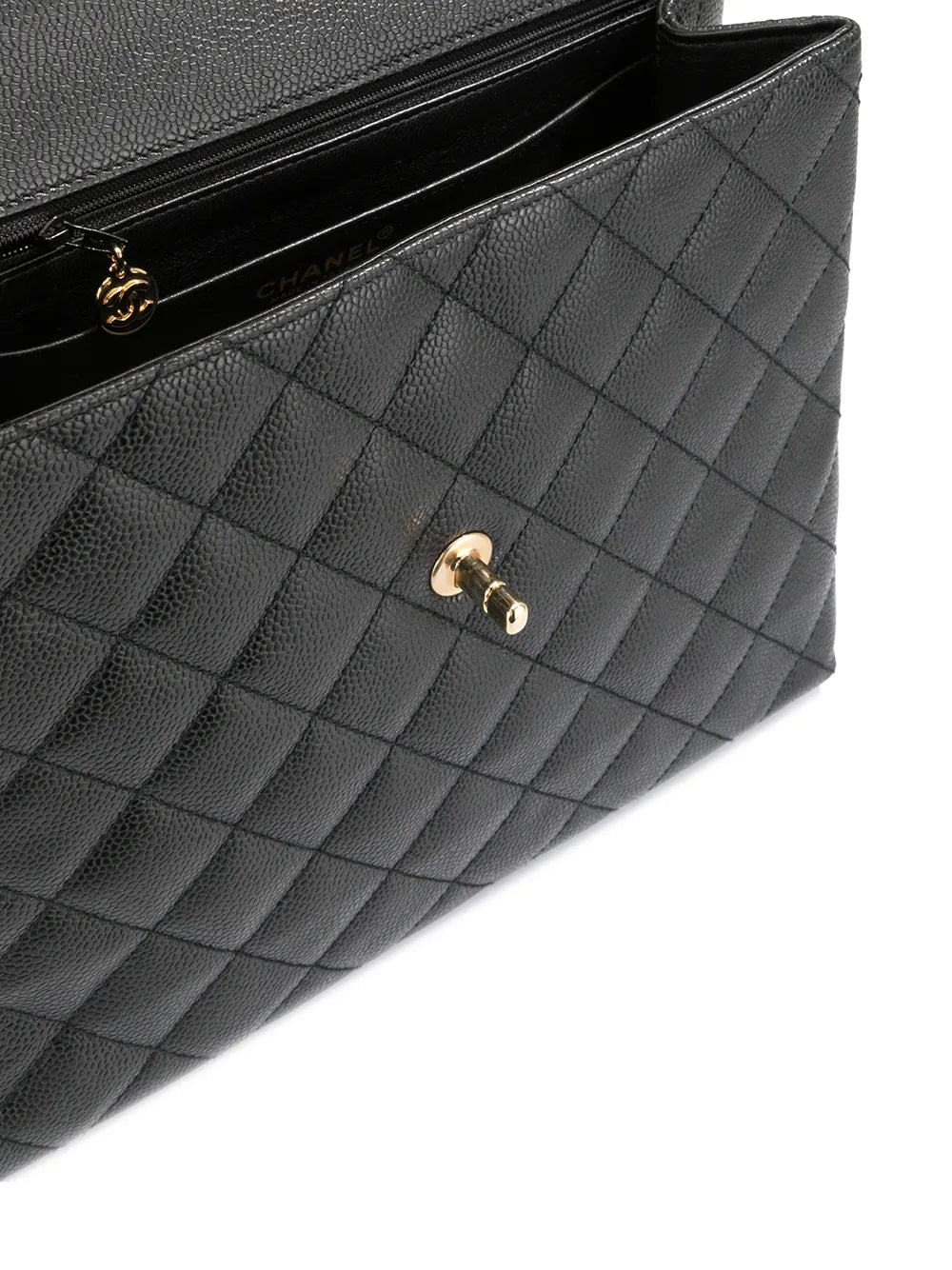 Pre-OwnedCHANEL Pre-Owned2002 diamond quilted tote
