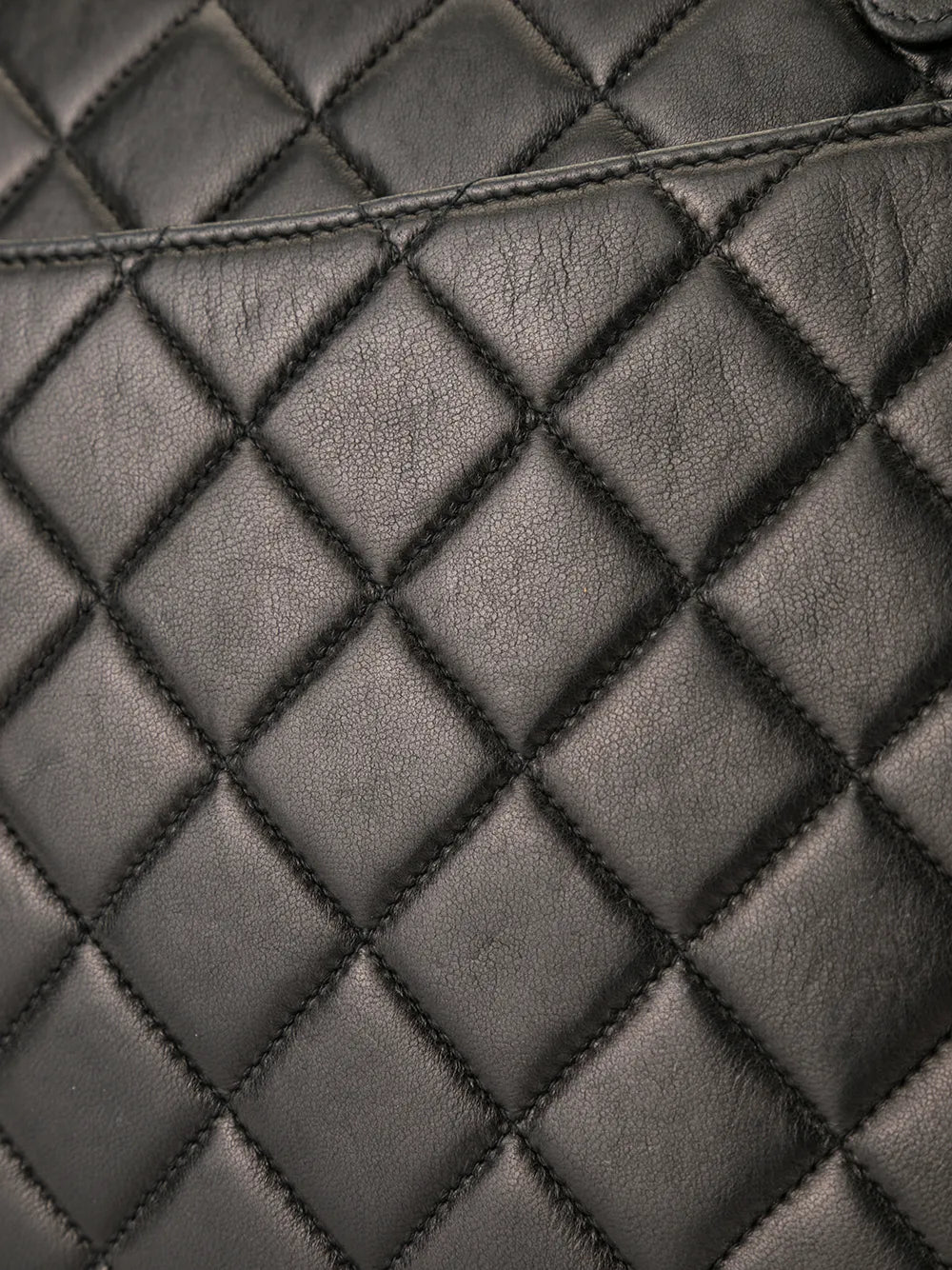 Pre-OwnedCHANEL Pre-Owned1997's CC Mark Charm Chain tote