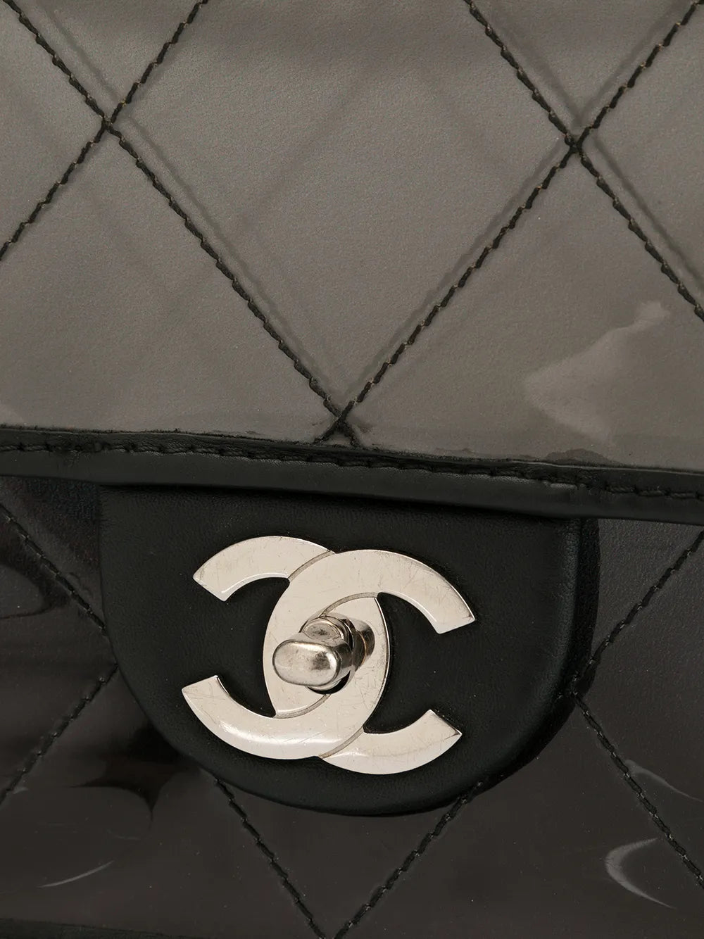 Pre-OwnedCHANEL Pre-OwnedDouble chain shoulder bag