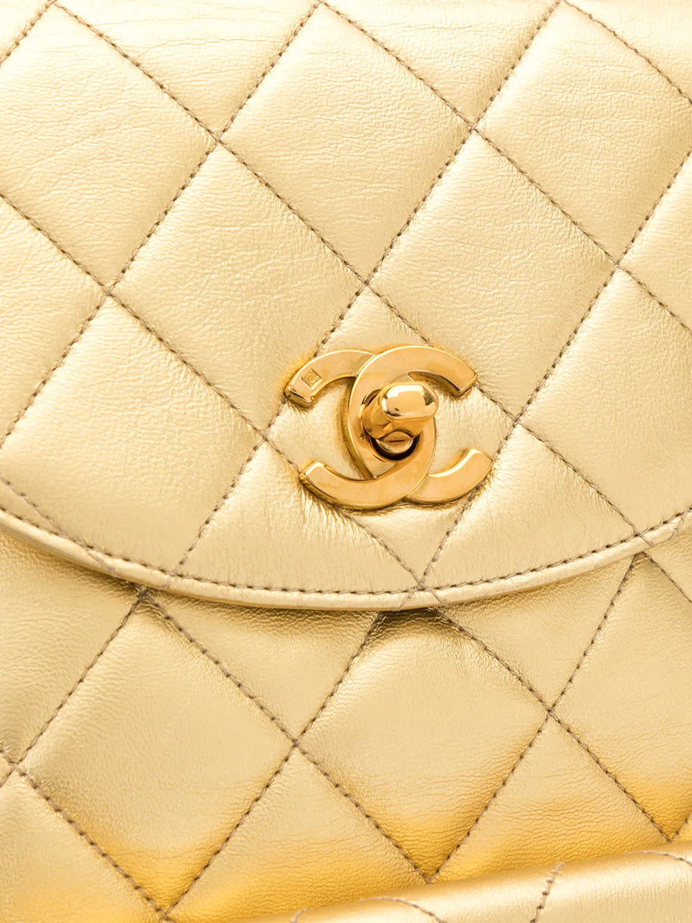 Pre-OwnedCHANEL Pre-Owned1992 CC diamond-quilted backpack