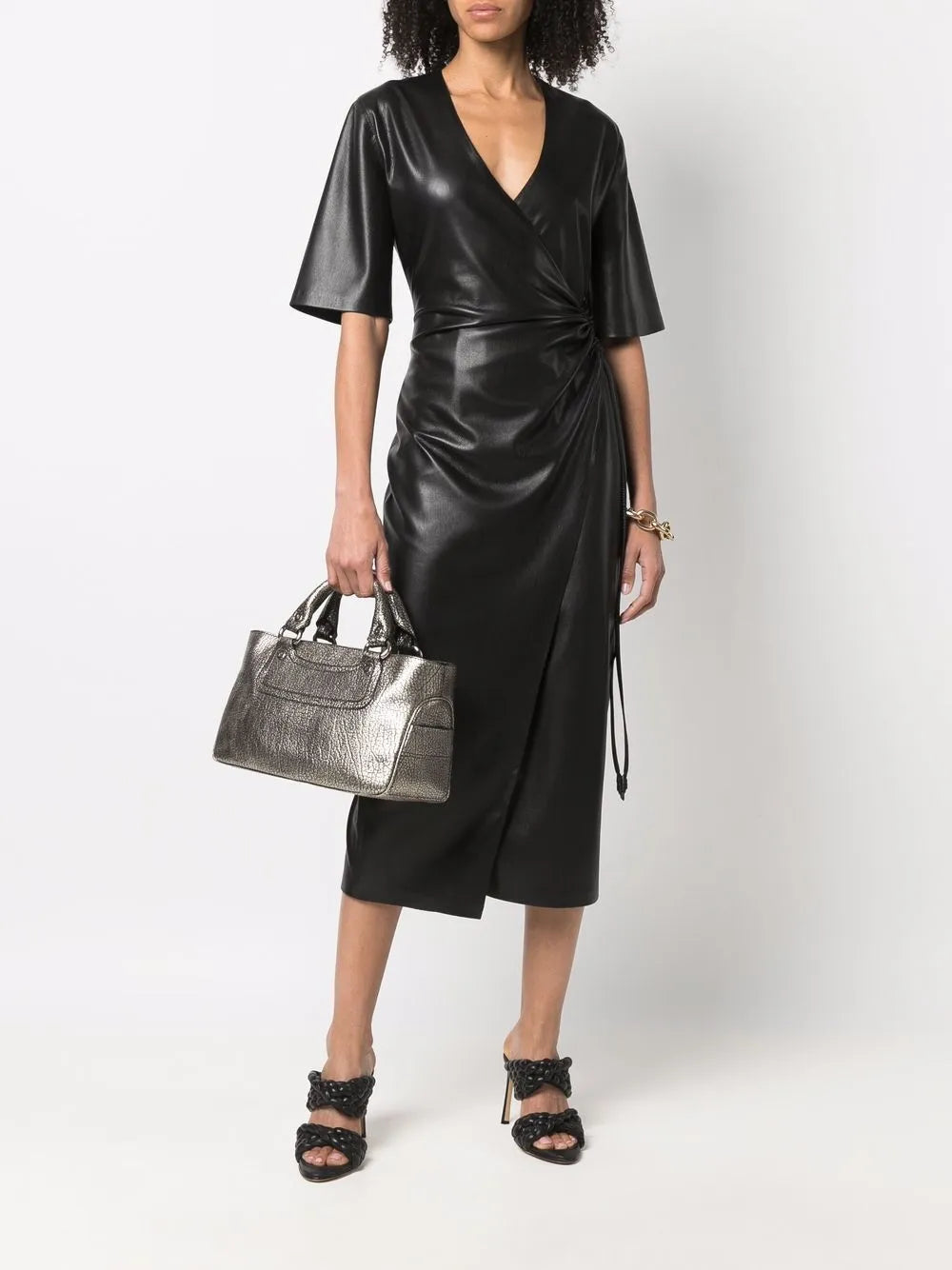 Pre-OwnedCeline Pre-Owned2010 pre-owned embossed finish tote bag