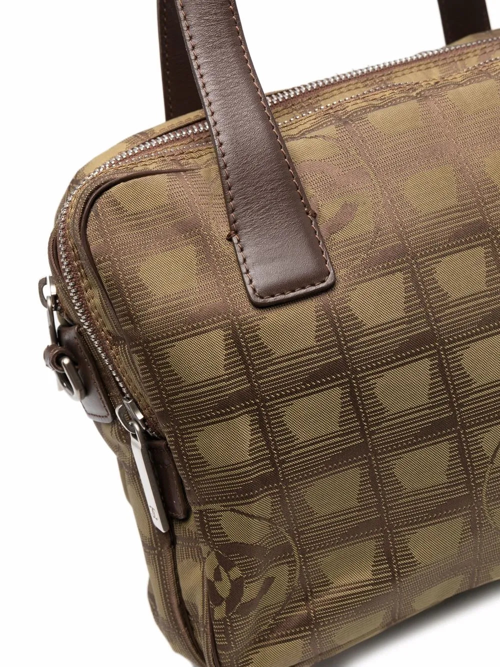 Pre-OwnedCHANEL Pre-Owned2002-2003 Choco Bar holdall