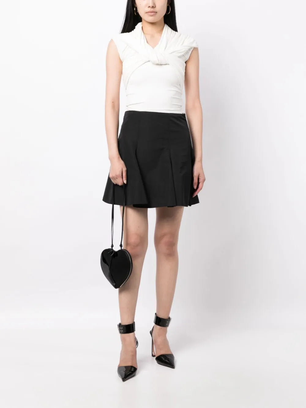 New SeasonAlaLe Coeur shoulder bag