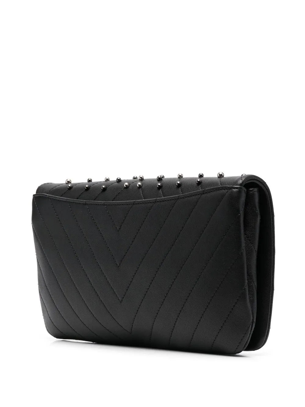 Pre-OwnedCHANEL Pre-Owned2019 Chevron studded Full Flap clutch