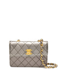 Pre-OwnedCHANEL Pre-Owned1989-1991s micro mini flag bag