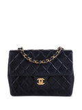 Pre-OwnedCHANEL Pre-Owned1990s Classic Flap shoulder bag