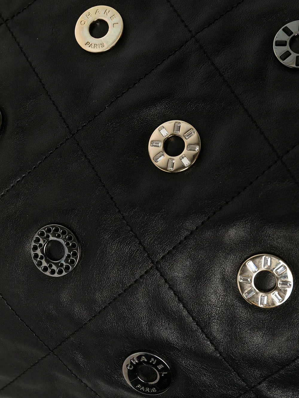 Pre-OwnedCHANEL Pre-Owned2006-2008 large diamond-quilted eyelet-detailed shoulder bag