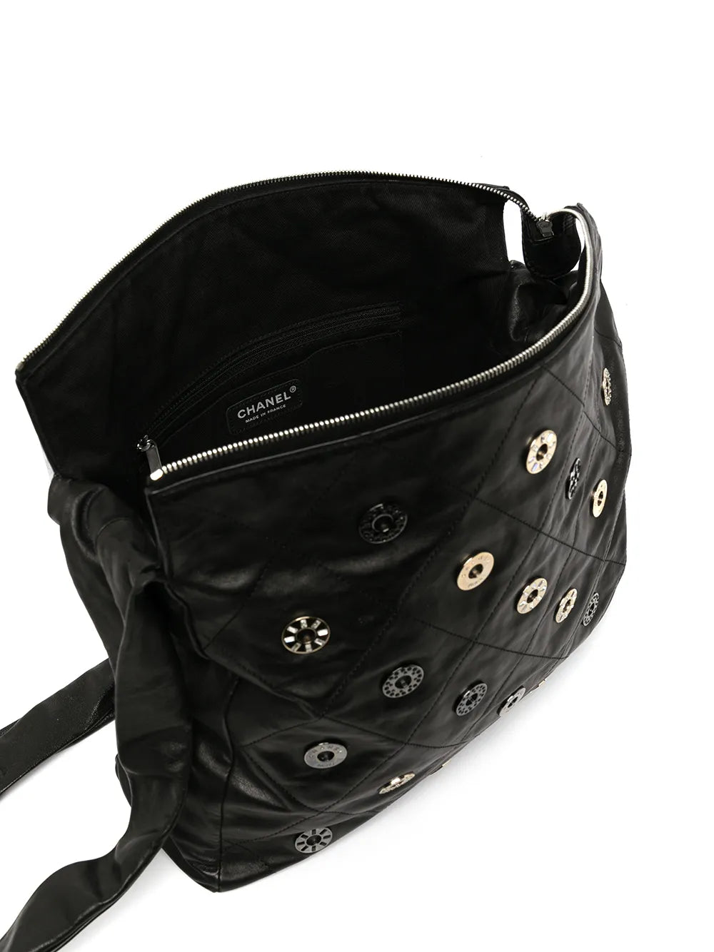 Pre-OwnedCHANEL Pre-Owned2006-2008 large diamond-quilted eyelet-detailed shoulder bag