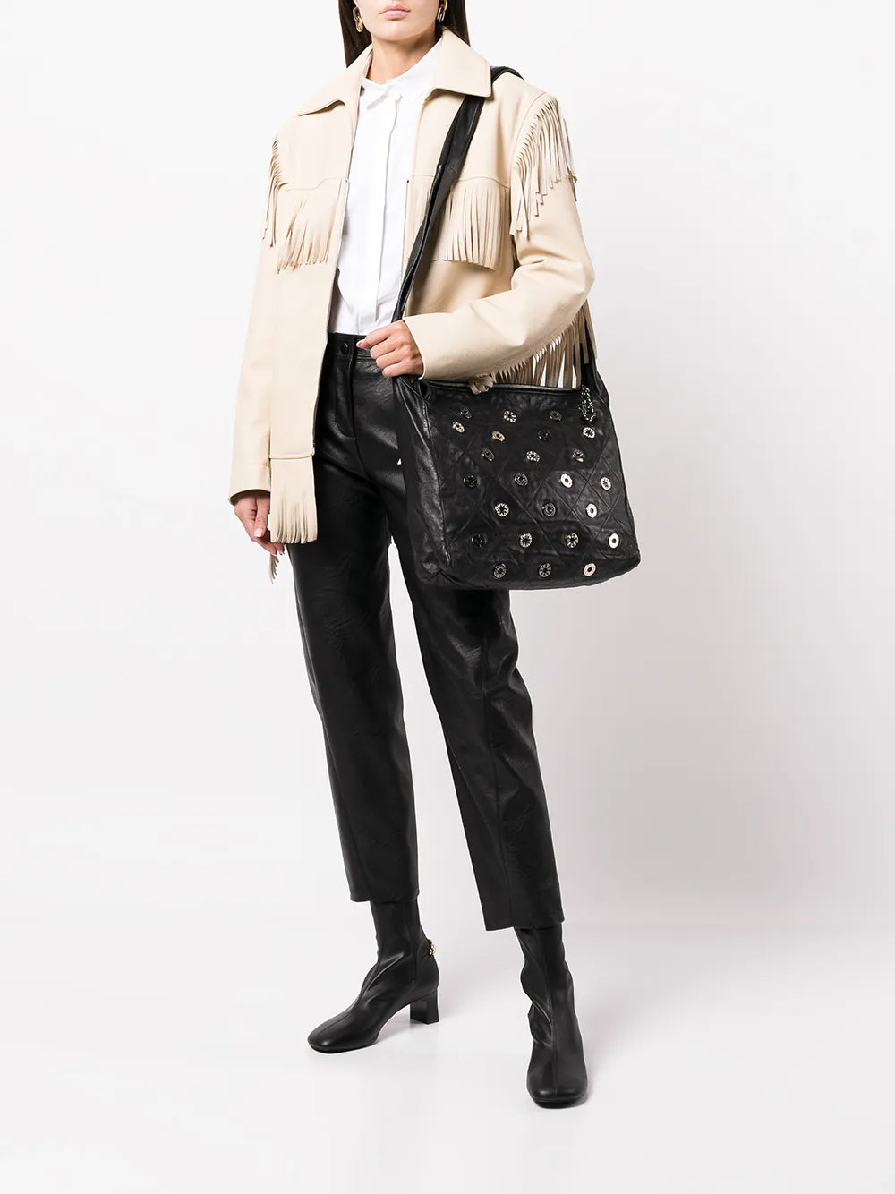 Pre-OwnedCHANEL Pre-Owned2006-2008 large diamond-quilted eyelet-detailed shoulder bag