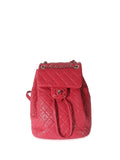 Pre-OwnedCHANEL Pre-Ownedmedium quilted backpack