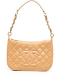 Pre-OwnedCHANEL Pre-Owned2005 diamond-quilted logo shoulder bag