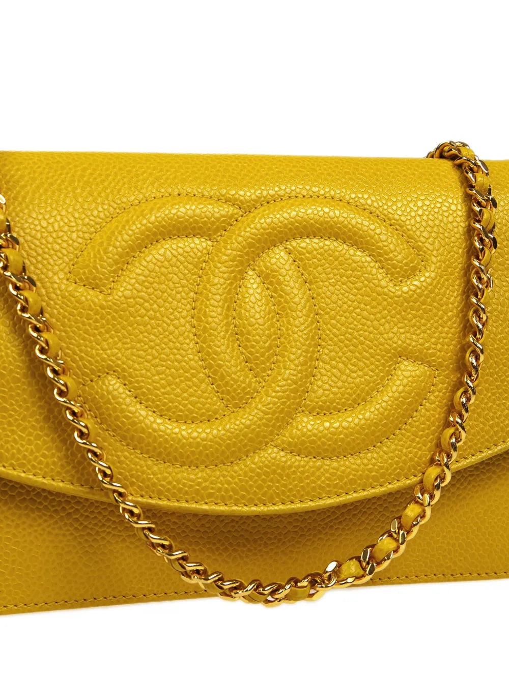 Pre-OwnedCHANEL Pre-Owned1997 CC logo-embossed wallet-on-chain