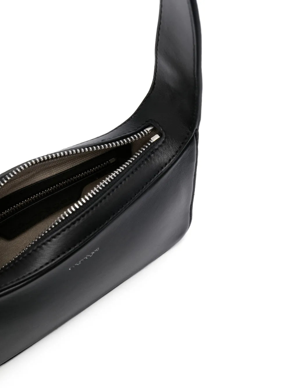 Courr?eszipped leather shoulder bag