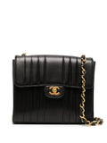 Pre-OwnedCHANEL Pre-Owned1992 Mademoiselle Classic Flap shoulder bag