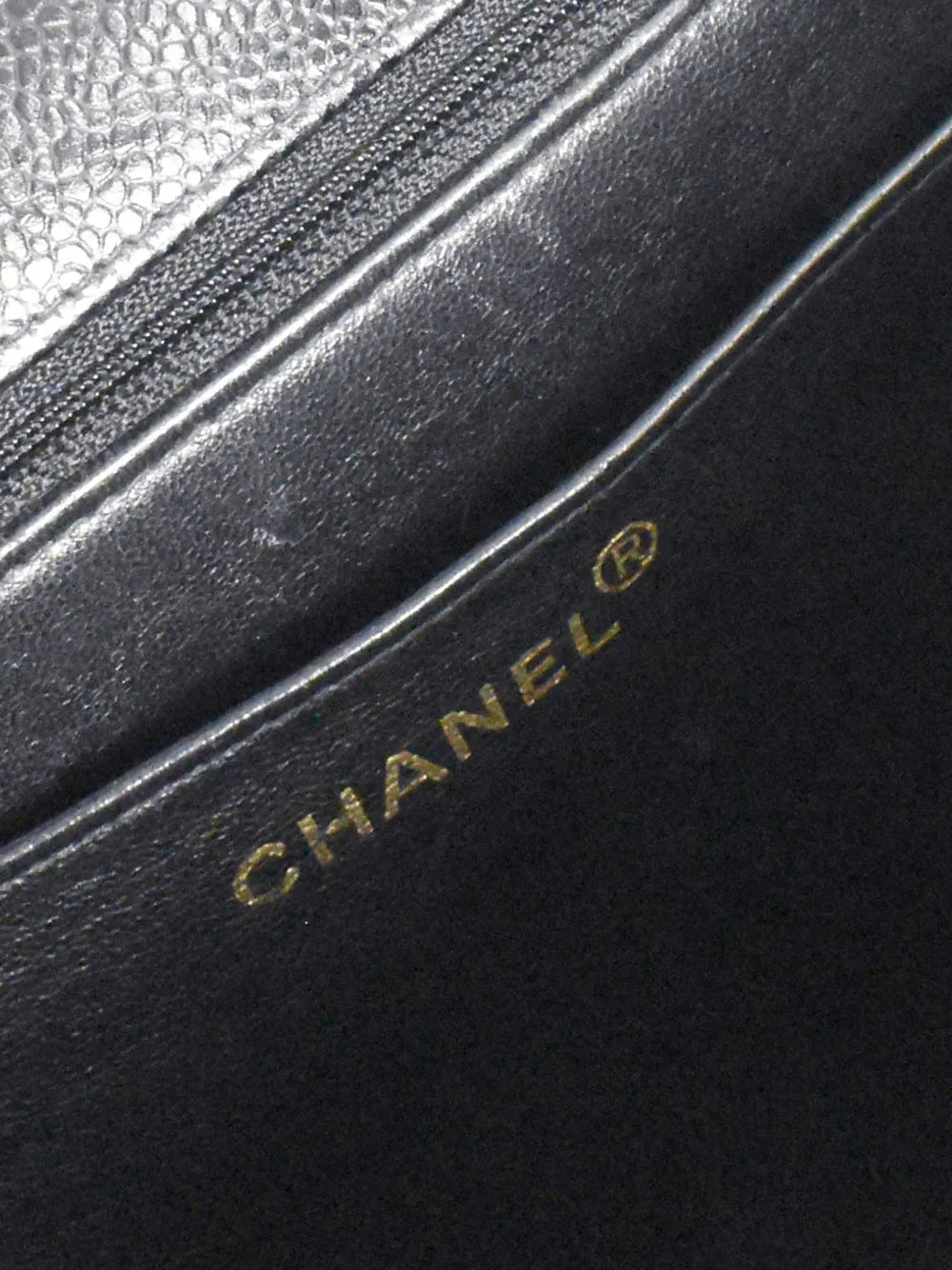 Pre-OwnedCHANEL Pre-Owned1995 Jumbo Mademoiselle quilt Classic Flap shoulder bag