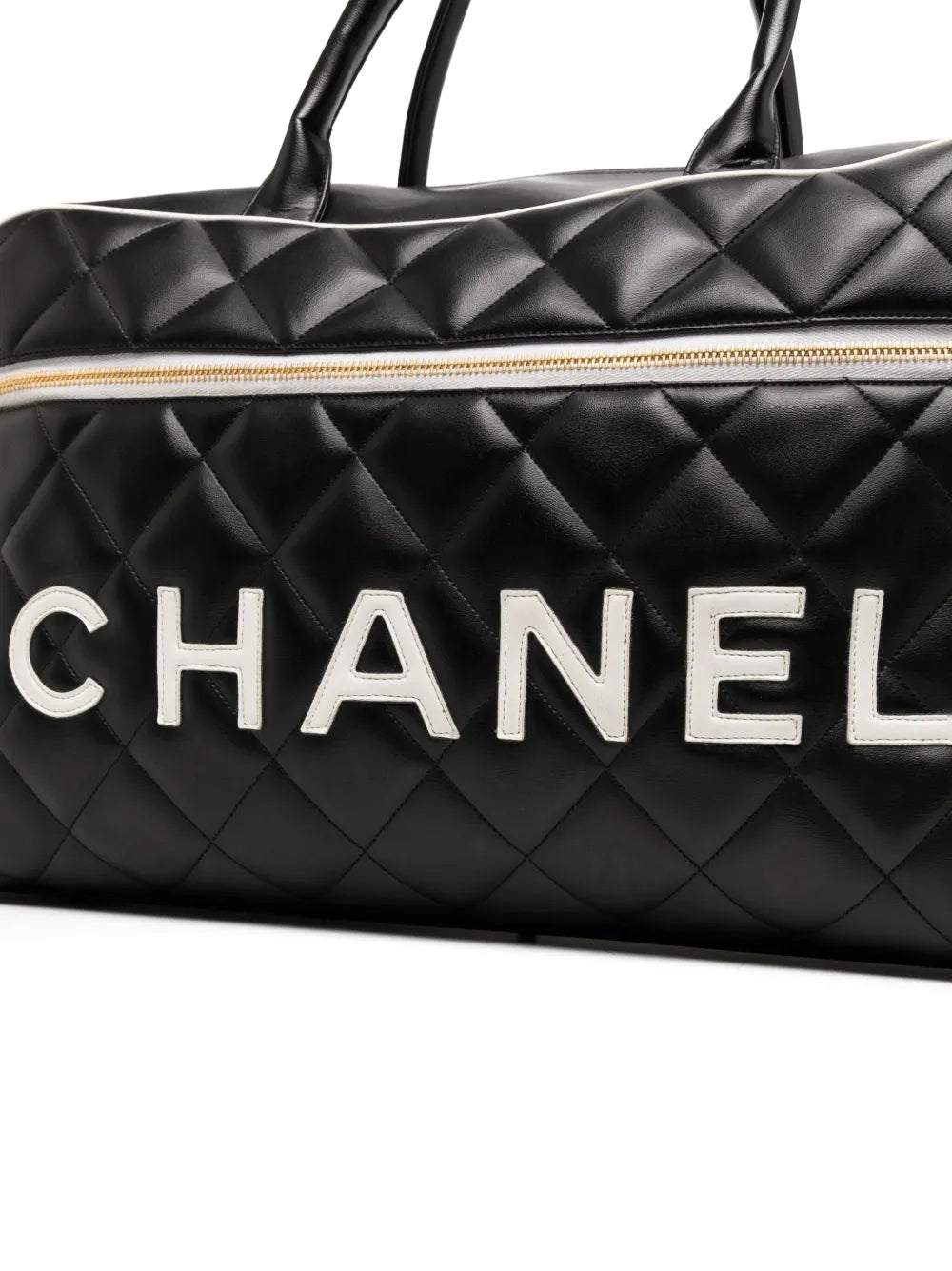 Pre-OwnedCHANEL Pre-Owned1994-1996 diamond-quilted holdall bag