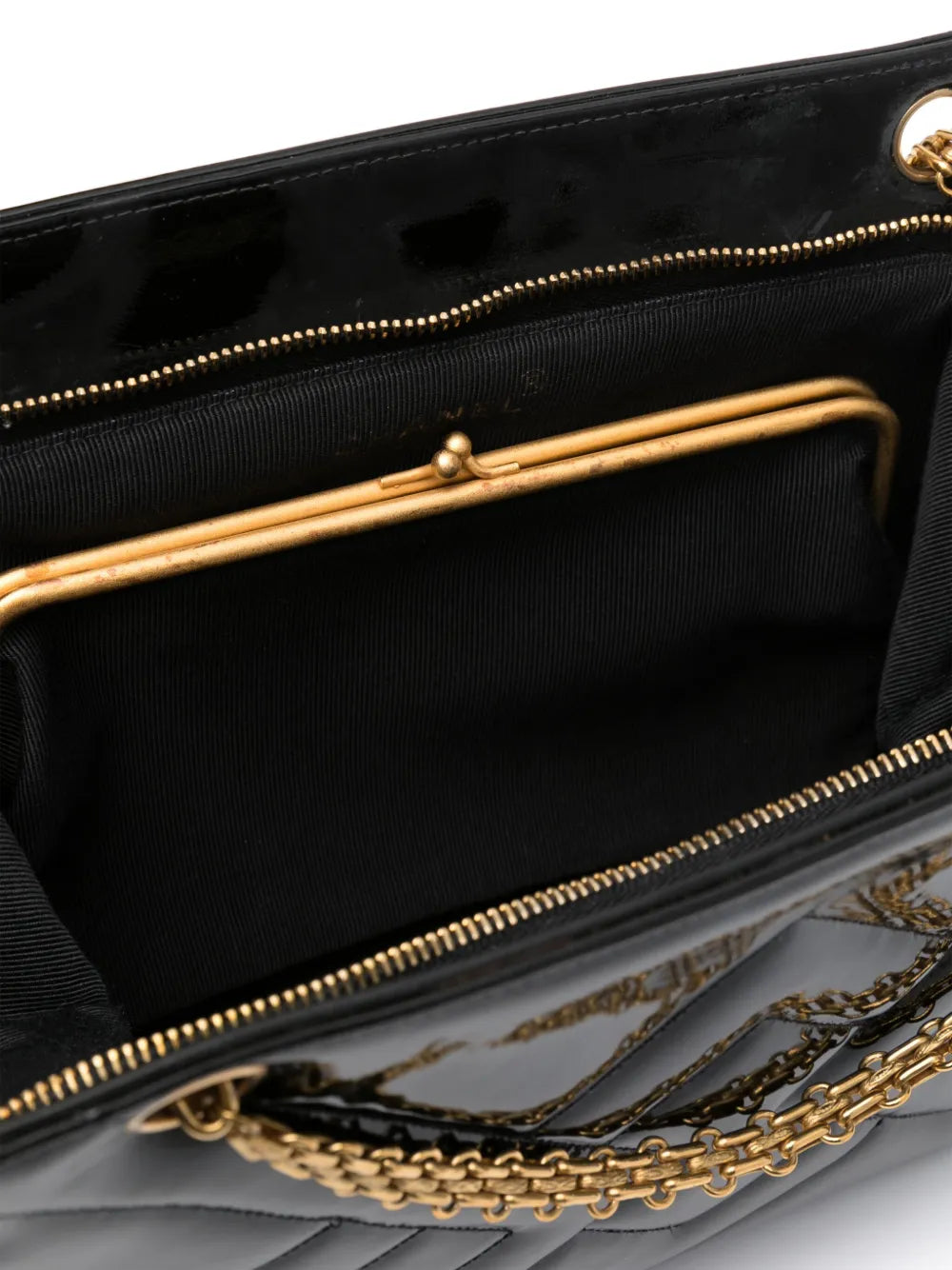 Pre-OwnedCHANEL Pre-Owned1994-1996 quilted patent-leather bag