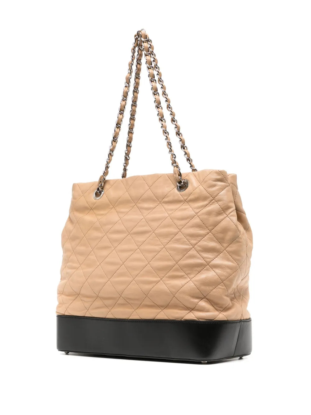 Pre-OwnedCHANEL Pre-Owned2010-2011 diamond-quilted tote bag