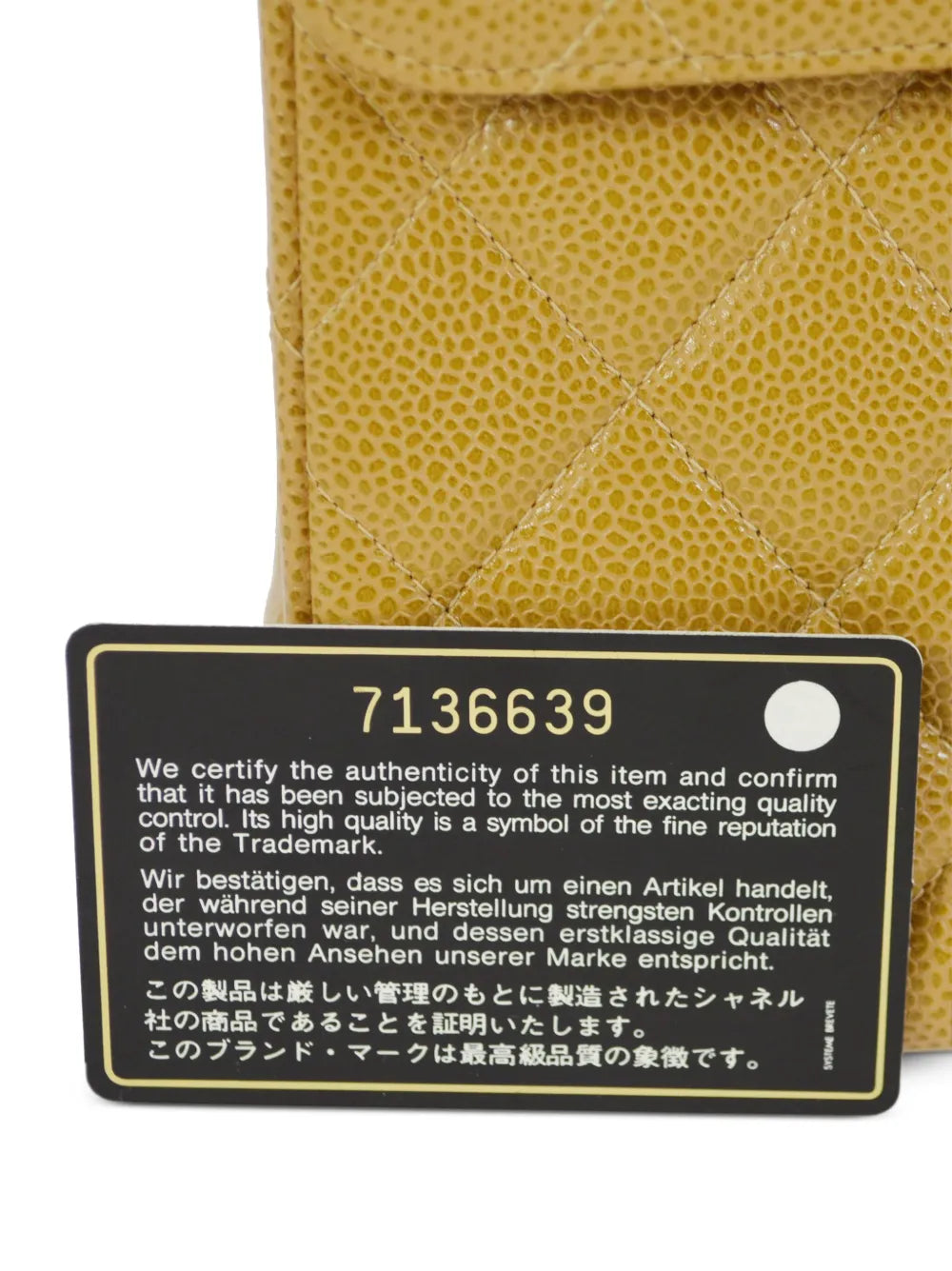 Pre-OwnedCHANEL Pre-Owned2002 jumbo Classic Flap shoulder bag