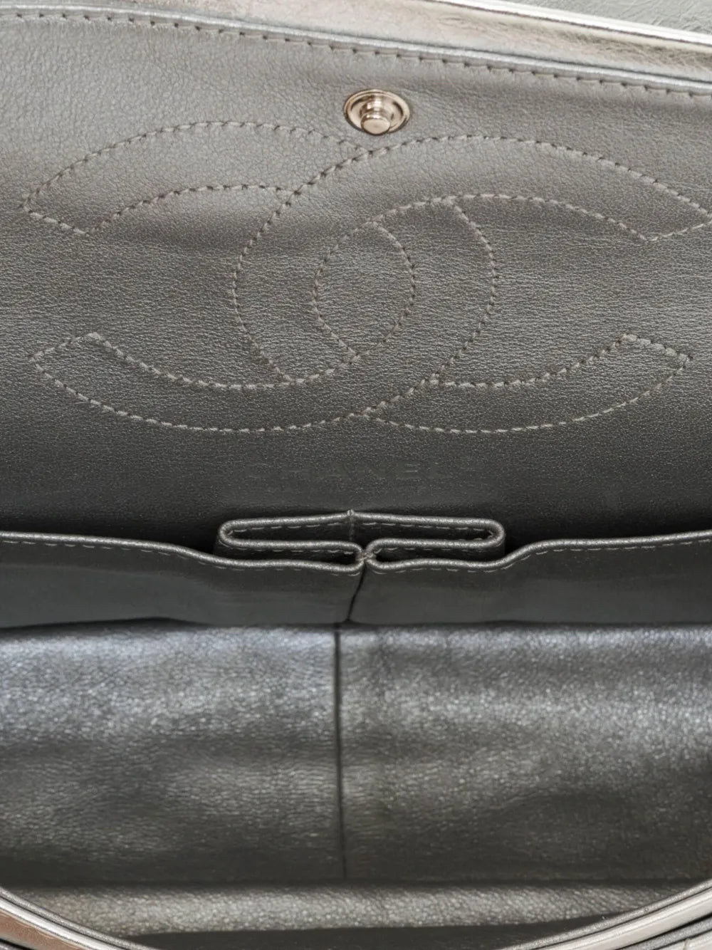 Pre-OwnedCHANEL Pre-Owned2.55 quilted leather shoulder bag