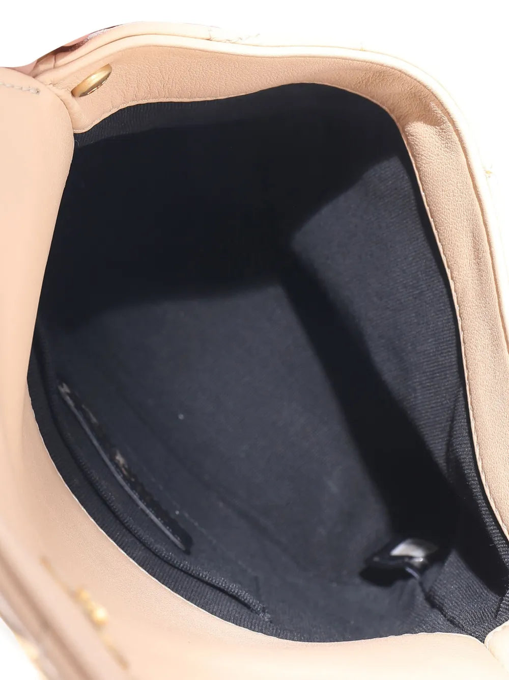 Pre-OwnedCHANEL Pre-Owned2019 peal-chain quilted bag