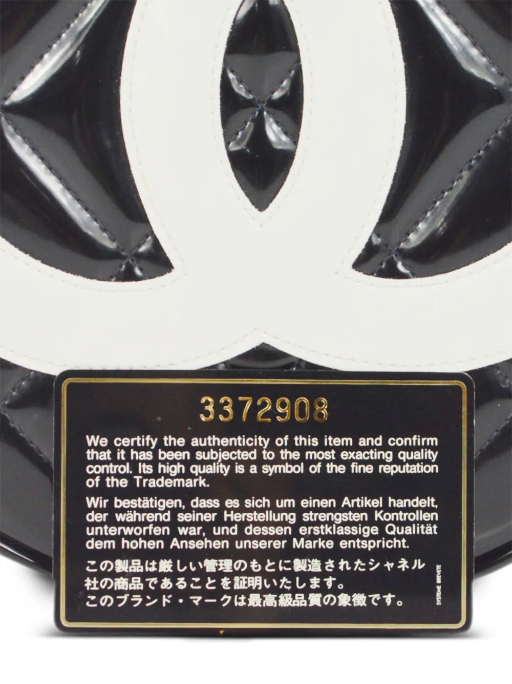Pre-OwnedCHANEL Pre-Owned1994 CC round vanity handbag