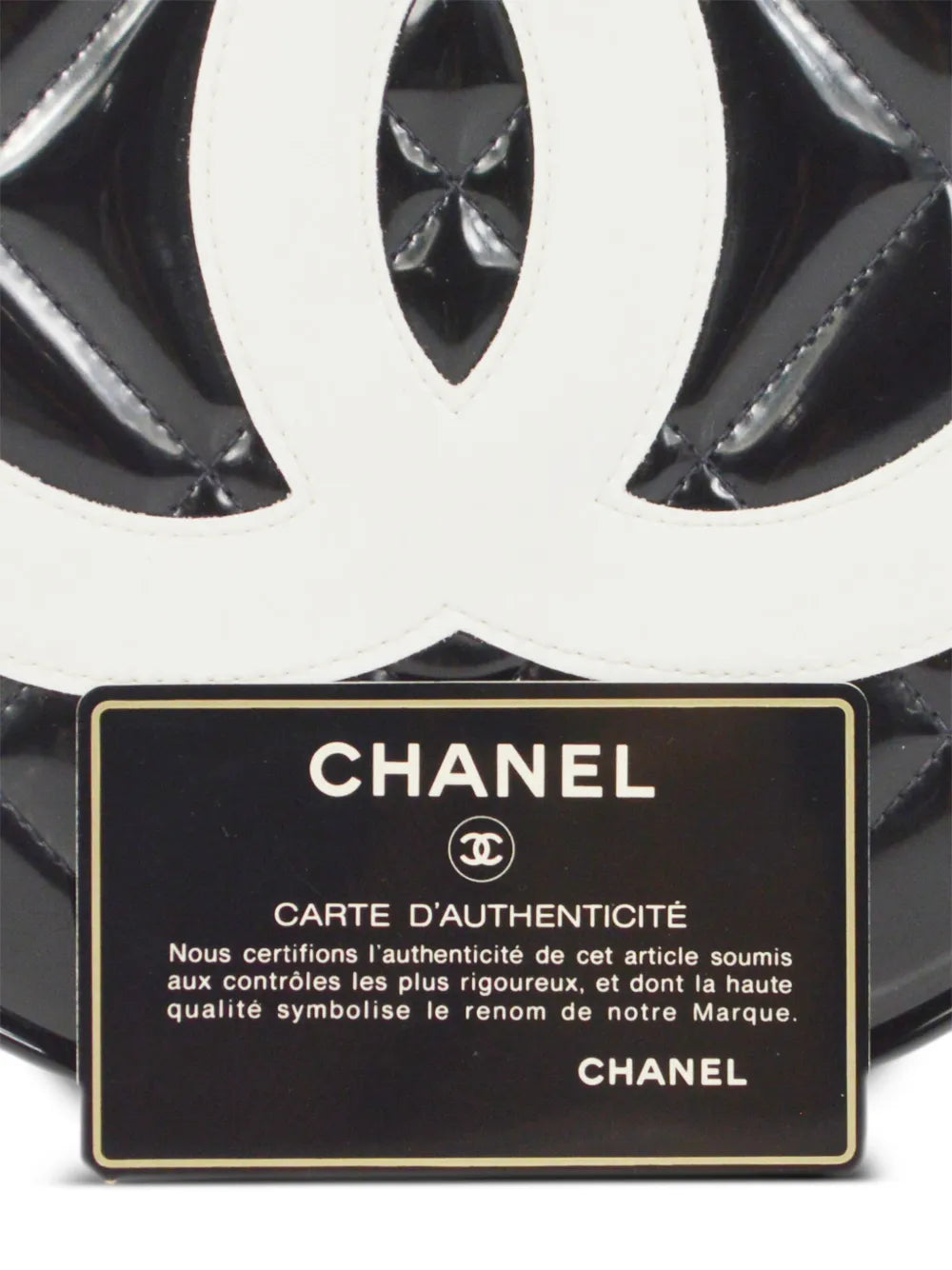 Pre-OwnedCHANEL Pre-Owned1994 CC round vanity handbag