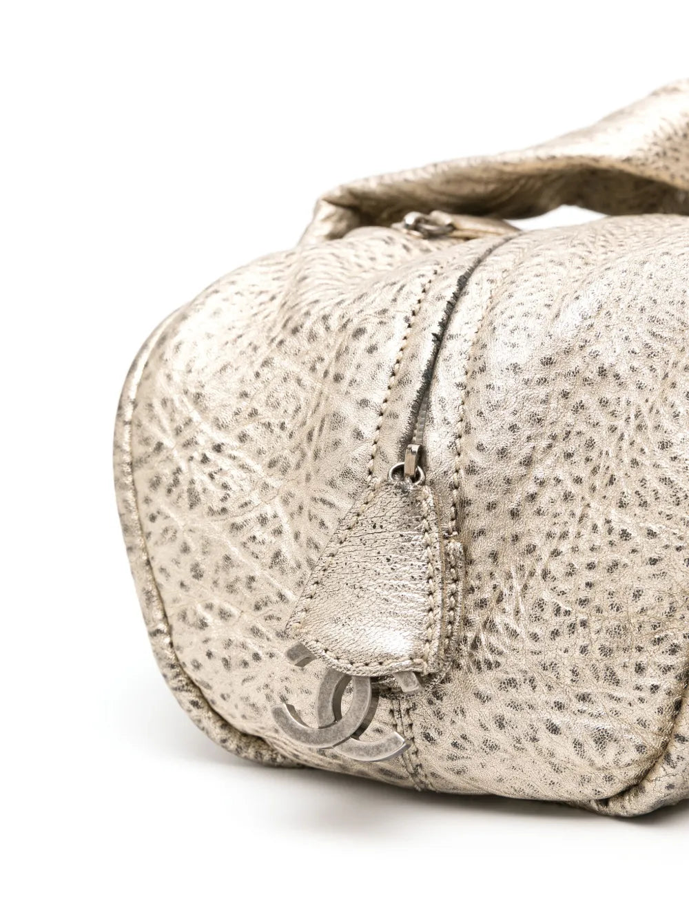 Pre-OwnedCHANEL Pre-Owned2006-2008 diamond-quilted metallic tote bag