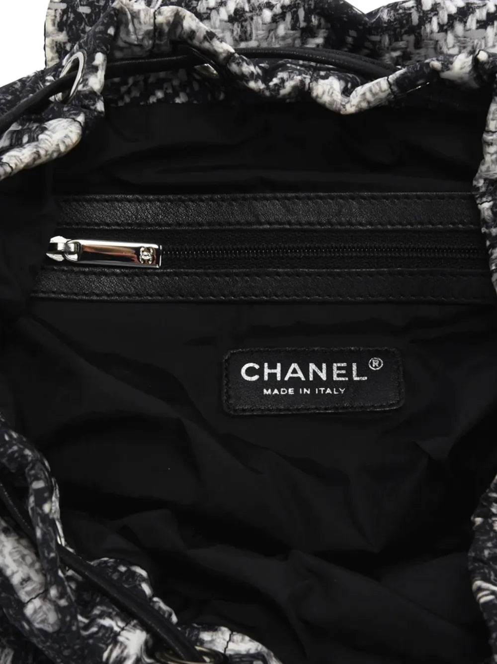 Pre-OwnedCHANEL Pre-Ownedmedium CC turn-lock tweed backpack