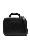 Pre-OwnedCHANEL Pre-Owned1990s leather makeup bag