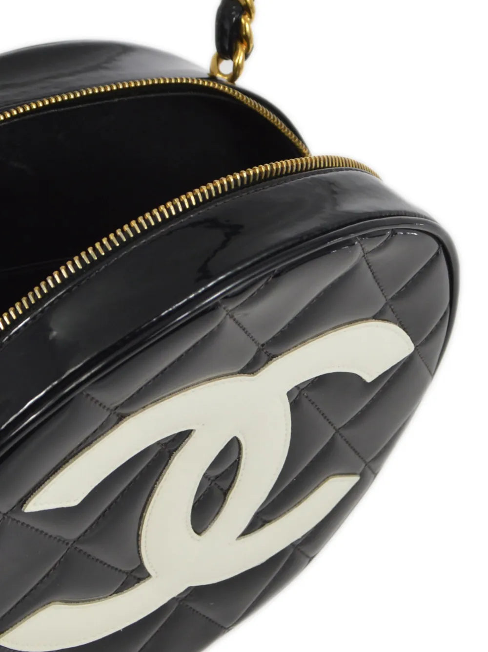 Pre-OwnedCHANEL Pre-Owned1995 CC diamond-quilted vanity handbag