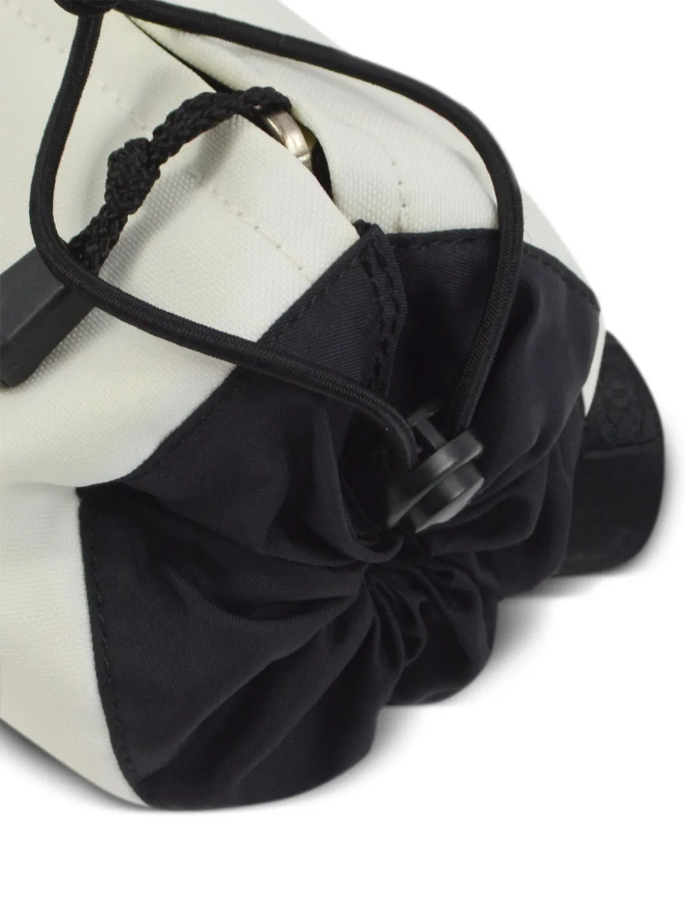 Pre-OwnedCHANEL Pre-Owned2003 Sports line bottle holder bag