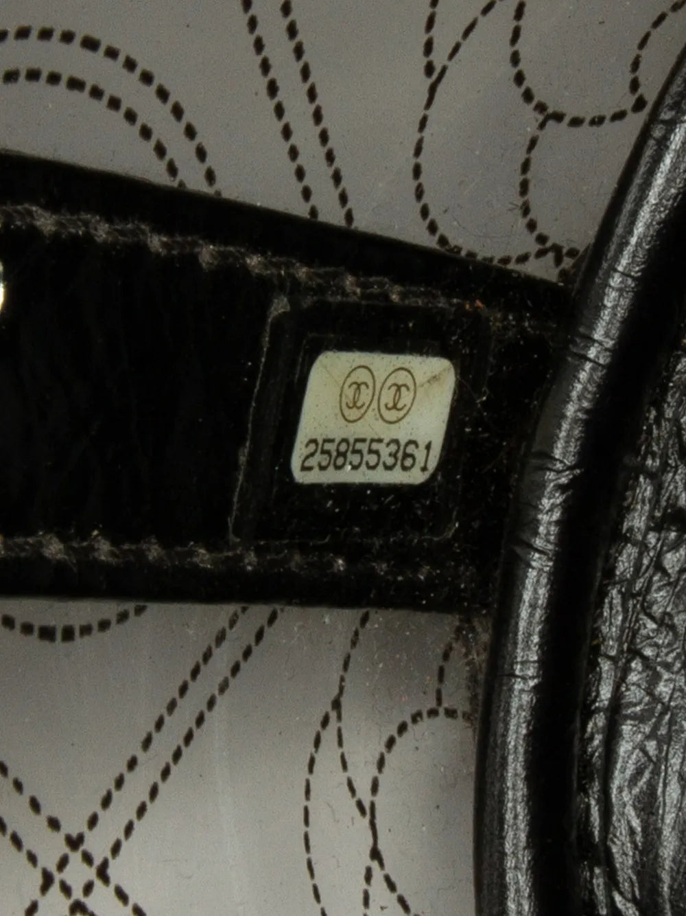 Pre-OwnedCHANEL Pre-Owned2018 Camellia bucket bag