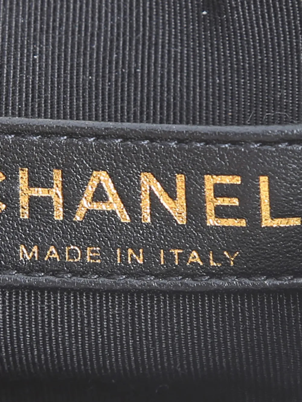 Pre-OwnedCHANEL Pre-Ownedleather chain-link bucket bag