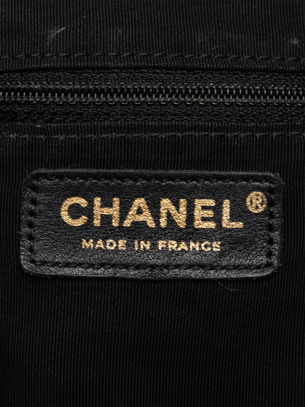Pre-OwnedCHANEL Pre-Owned2009-2010 Pre-Owned Chanel Coco Country Camellia tote bag