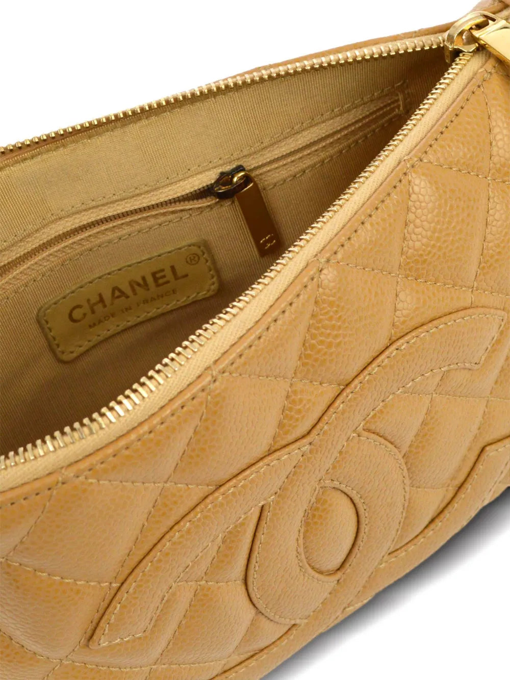 Pre-OwnedCHANEL Pre-Owned2003 Timeless diamond-quilted handbag
