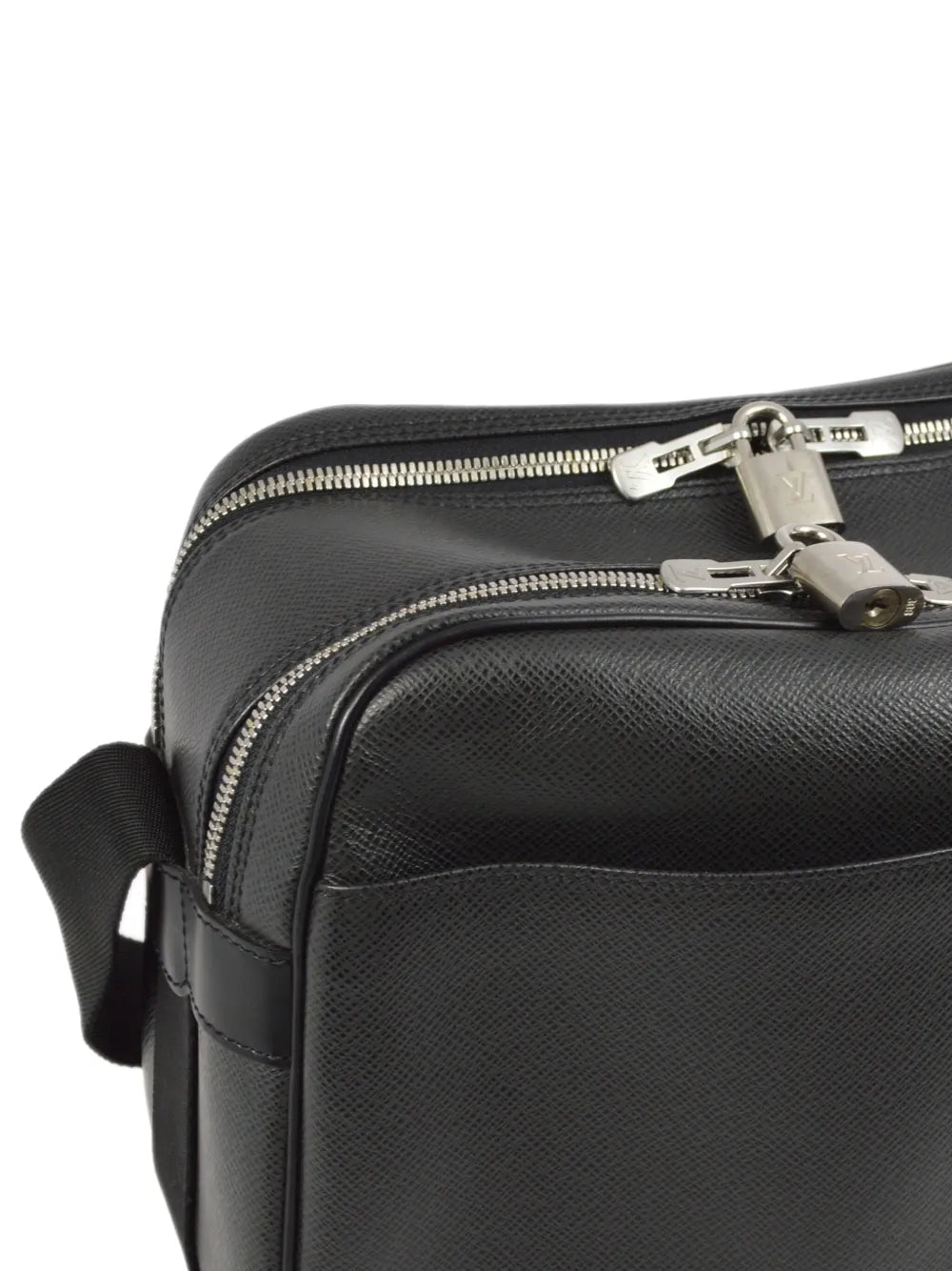Pre-OwnedLouis Vuitton Pre-Owned2002 Reporter PM messenger bag