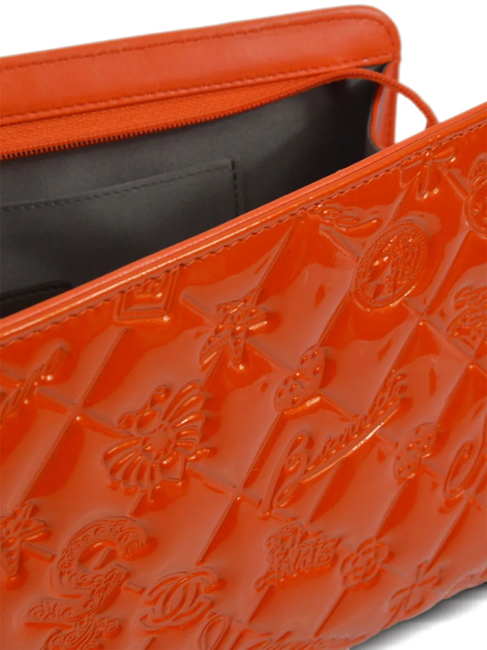 Pre-OwnedCHANEL Pre-Owned2009 Icons diamond-quilted shoulder bag
