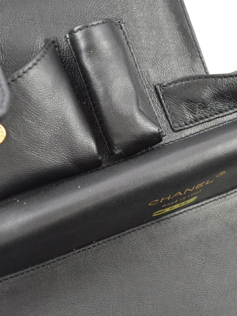 Pre-OwnedCHANEL Pre-Owned2002 Wild Stitch vanity handbag