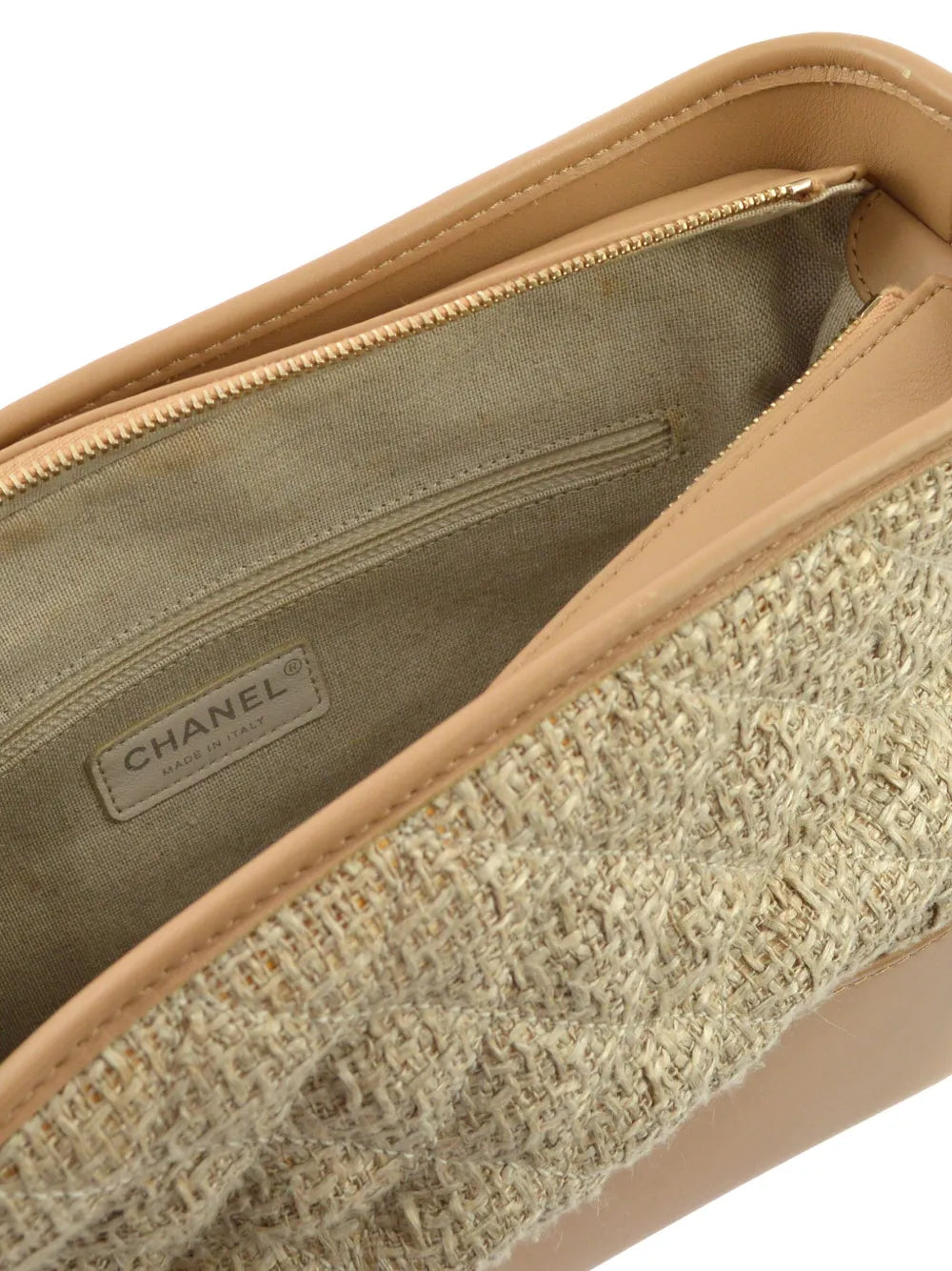 Pre-OwnedCHANEL Pre-Owned2017 medium Gabrielle shoulder bag