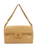 Pre-OwnedCHANEL Pre-Owned2000 CC turn-lock shoulder bag