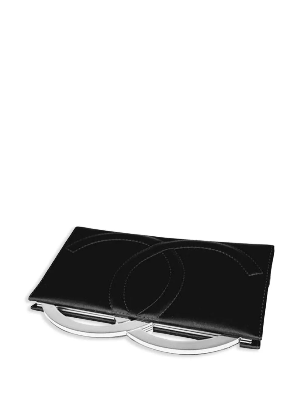 Pre-OwnedCHANEL Pre-Owned2004 CC satin clutch bag