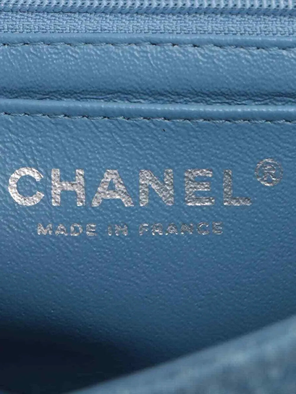 Pre-OwnedCHANEL Pre-Owned2018 denim quilted shoulder bag