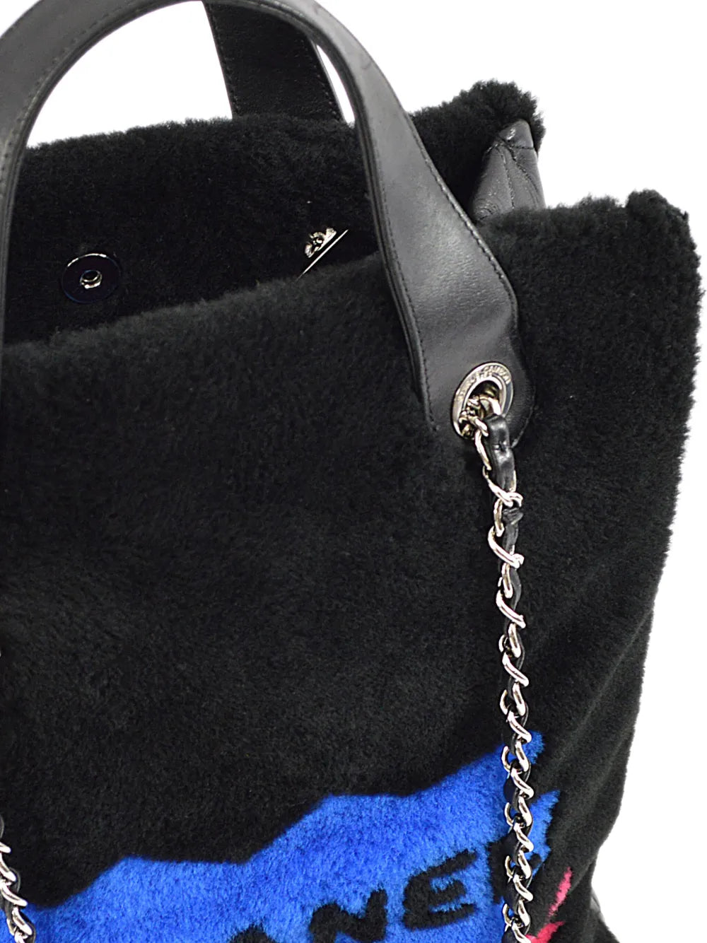 Pre-OwnedCHANEL Pre-Owned2014 Nº5 shearling tote bag