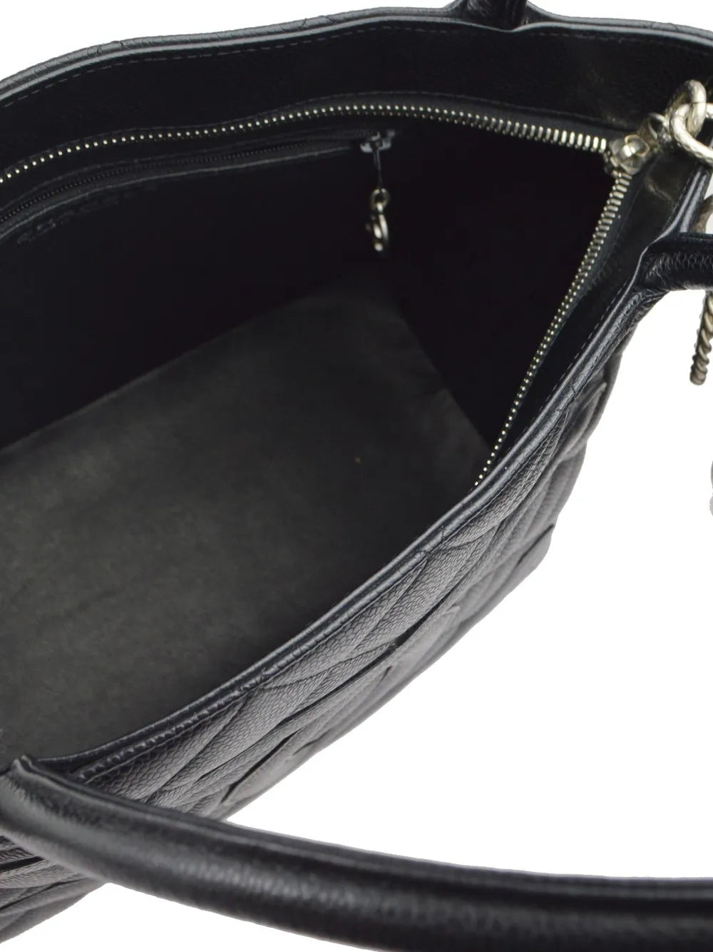Pre-OwnedCHANEL Pre-Owned2006 Medallion tote bag